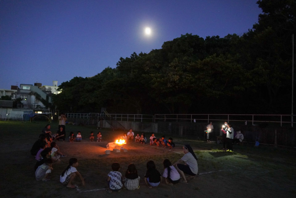 お泊まり保育 夜の集い